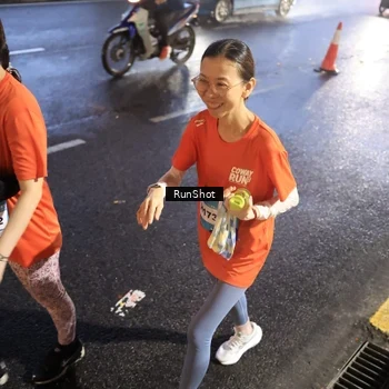 Runner Photo 7934151