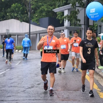 Runner Photo 7934168