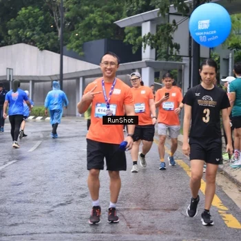Runner Photo 7934169