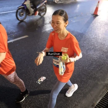 Runner Photo 7934173