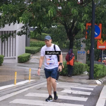 Runner Photo 7934176