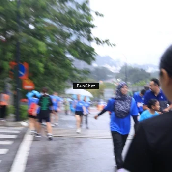 Runner Photo 7934214