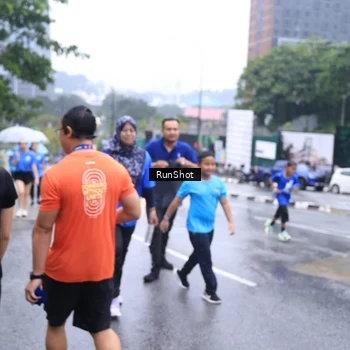 Runner Photo 7934222