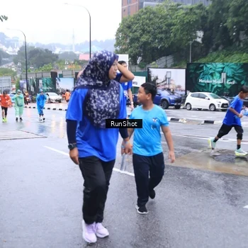 Runner Photo 7934234