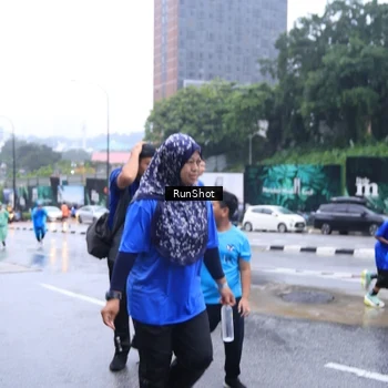 Runner Photo 7934238