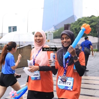 Runner Photo 7934258