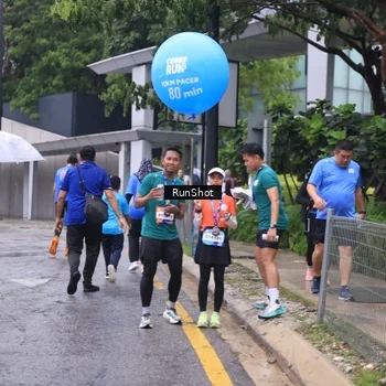Runner Photo 7934272