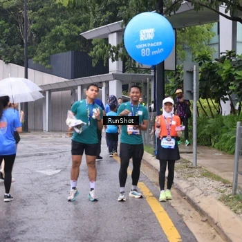 Runner Photo 7934277
