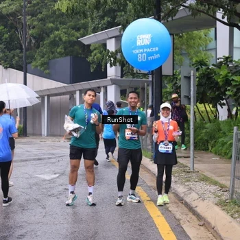 Runner Photo 7934280
