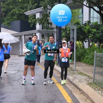 Runner Photo 7934285