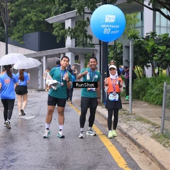 Runner Photo 7934286