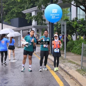 Runner Photo 7934291