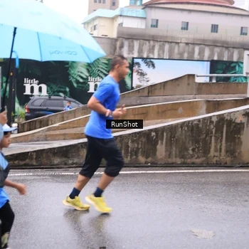 Runner Photo 7934300