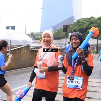 Runner Photo 7934302