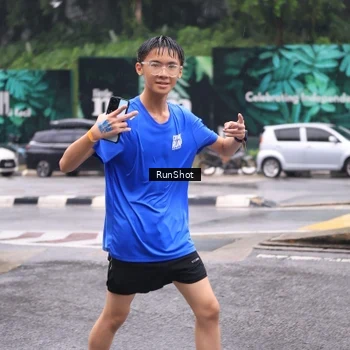 Runner Photo 7934311