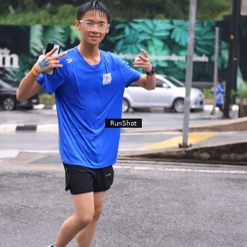 Runner Photo 7934314