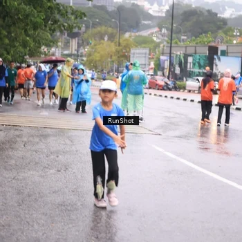 Runner Photo 7934315