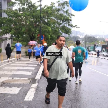 Runner Photo 7934342