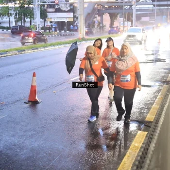 Runner Photo 7934352