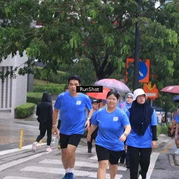 Runner Photo 7934353