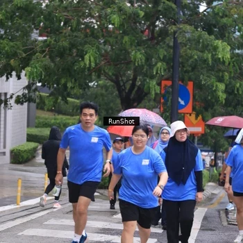 Runner Photo 7934354