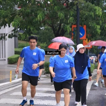 Runner Photo 7934356
