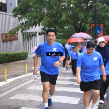 Runner Photo 7934364