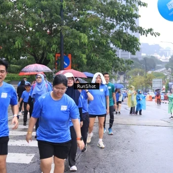 Runner Photo 7934368