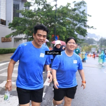Runner Photo 7934372