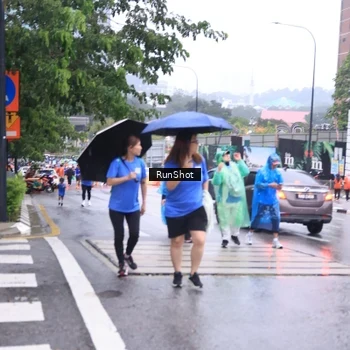 Runner Photo 7934447