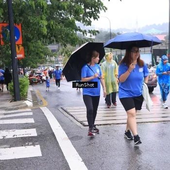 Runner Photo 7934456