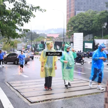 Runner Photo 7934480