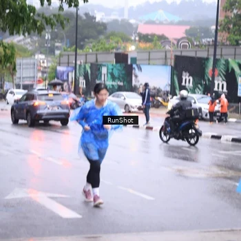 Runner Photo 7934496