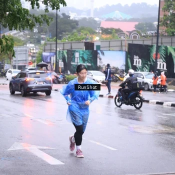 Runner Photo 7934500