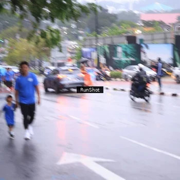 Runner Photo 7934519