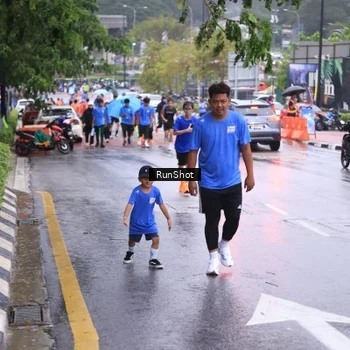 Runner Photo 7934535