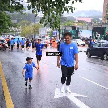 Runner Photo 7934565