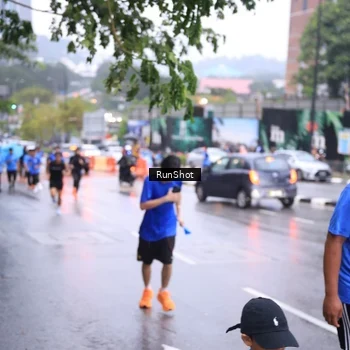 Runner Photo 7934581