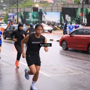 Runner Photo 7934607