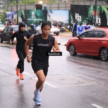 Runner Photo 7934608