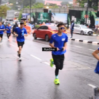 Runner Photo 7934642