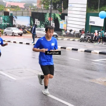 Runner Photo 7934666