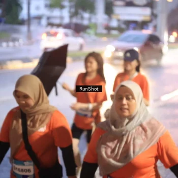 Runner Photo 7934695