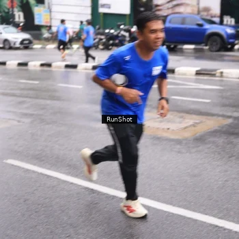 Runner Photo 7934696
