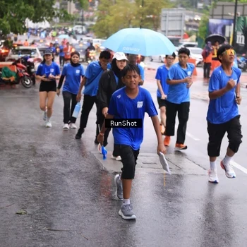 Runner Photo 7934701