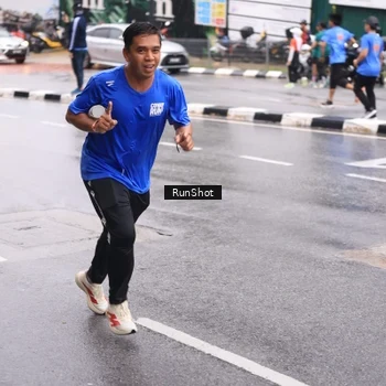 Runner Photo 7934714