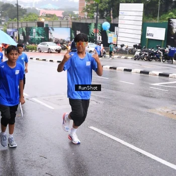 Runner Photo 7934720
