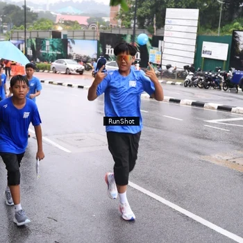 Runner Photo 7934722
