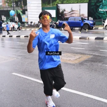 Runner Photo 7934734