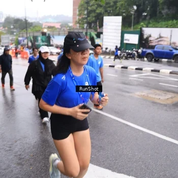 Runner Photo 7934749